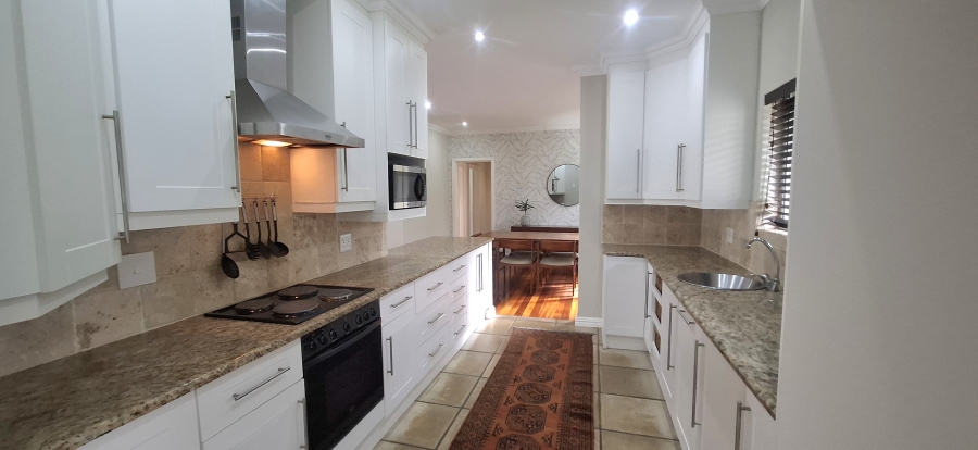 4 Bedroom Property for Sale in Beacon Bay Eastern Cape
